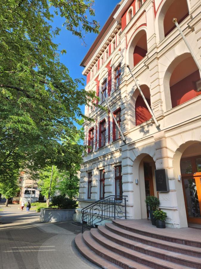 Villa Garden Dyplomat 奥尔什丁 外观 照片